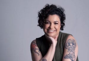 Tratada - Camila Cabete