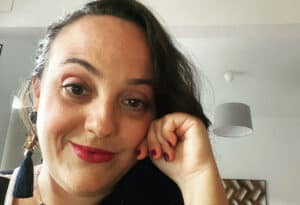 Tratada - Paula Cajaty
